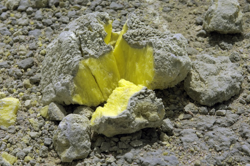 Sulfur Schwefel